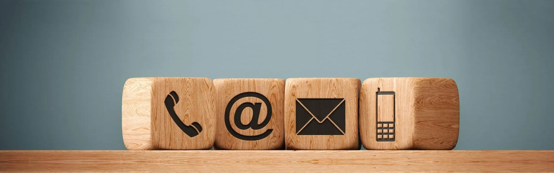 Liên hệ với chúng tôi